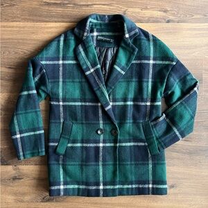 Goodnight Macaroon Green and Navy Plaid Jacket 🧥💚💙 | Size M